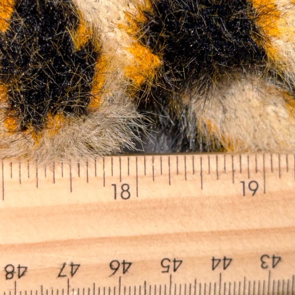 Forever 21 Medium Leopard Eyelash Knit Cardigan Fuzzy Animal Print Indie Sleaze